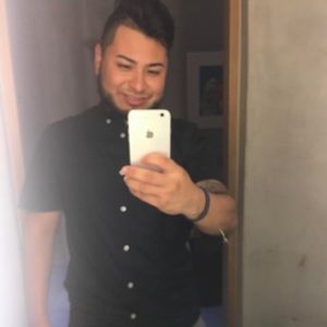 Meet your Posher, Jonathan